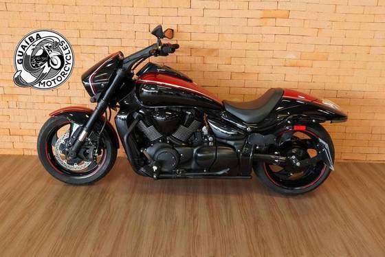 SUZUKI BOULEVARD M1800R BOSS 